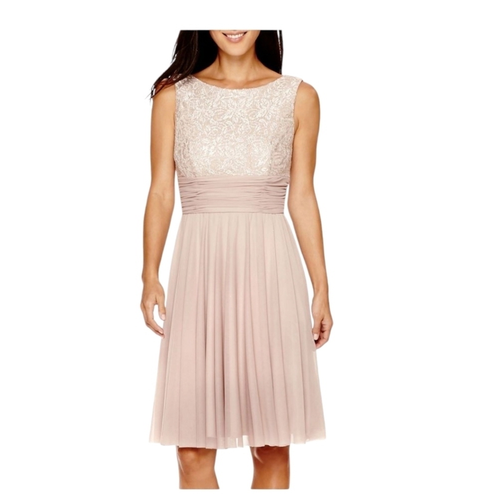 Jessica Howard Evenings champagne sz 8 Midi dress fit & flare cocktail holiday